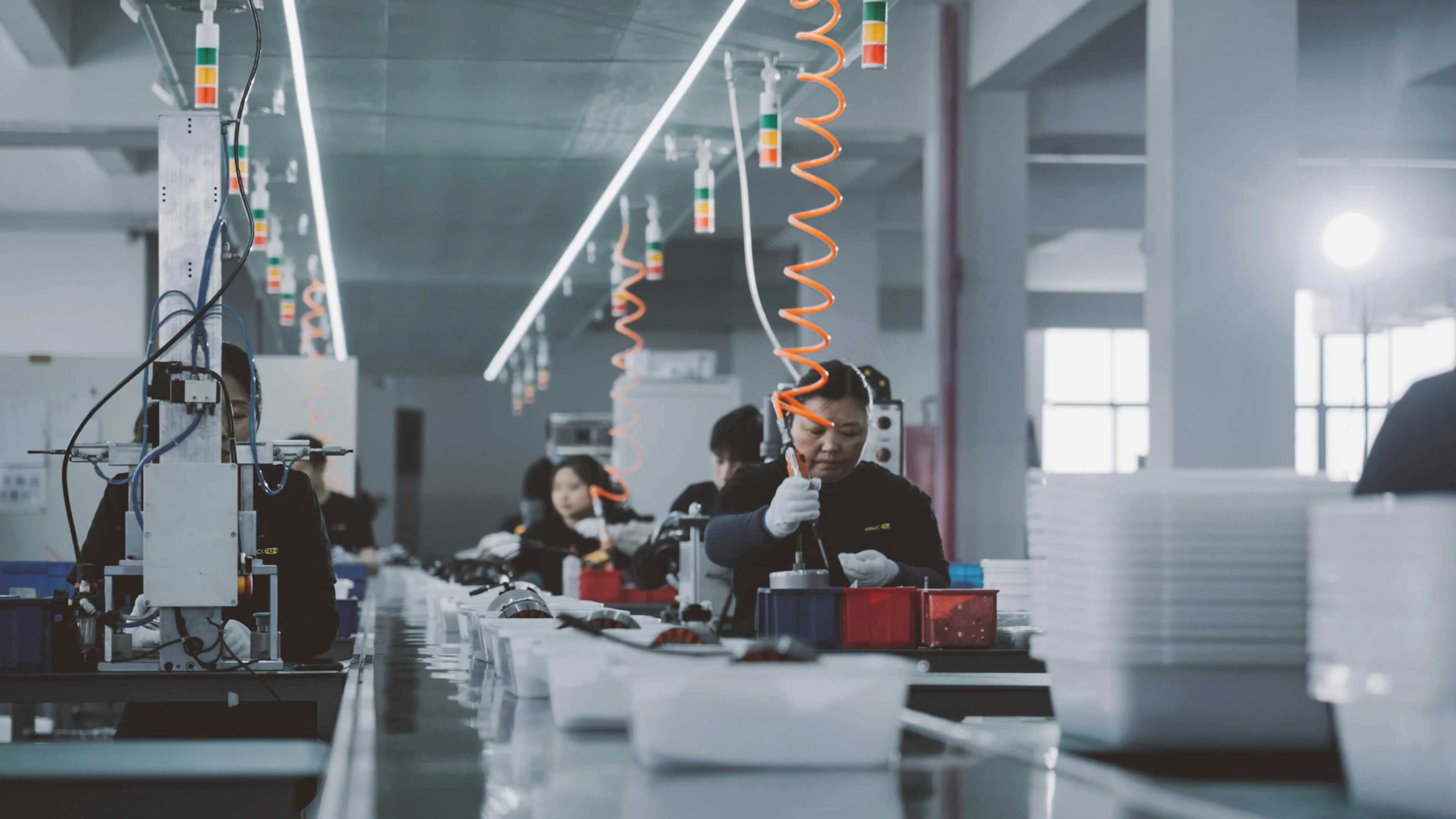 Startup protocol scheduling a prep team before the main crew arrives